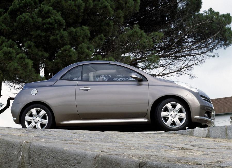  Nissan Micra C+C Concept 2002 года  (фото 5 из 6)